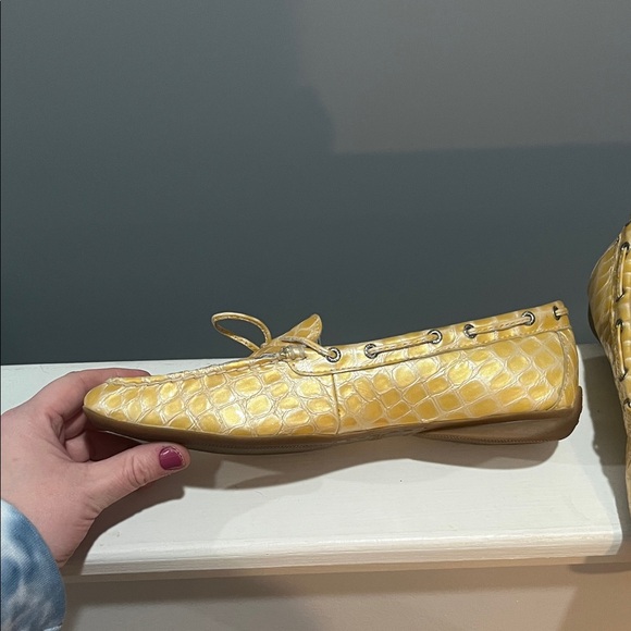 Yellow Crocodile-Patterned Leather Loafers Sperry Women's Size 9M size 9 M EUC - Picture 4 of 11
